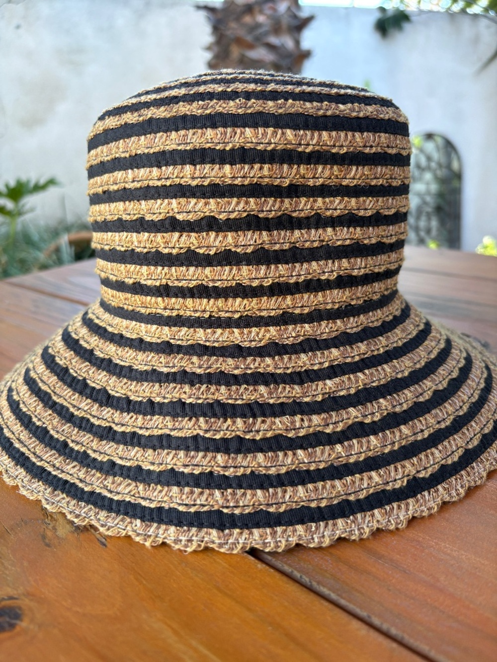 Eric Javits Packable Straw and Black Ribbon Bucket Sun Hat UPF 50+ Stripe - Picture 5 of 14